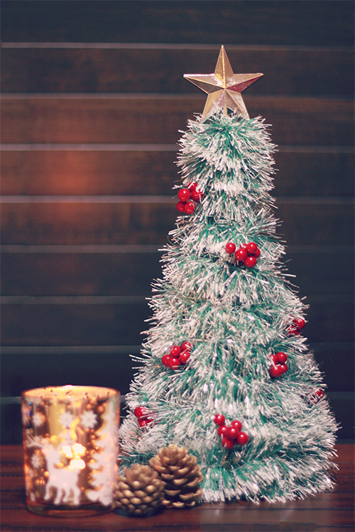 フリー写真画像『クリスマスツリーとキャンドル』[ID:1631]