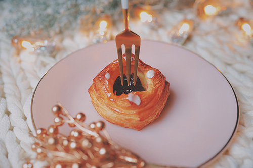 フリー写真画像『”ケーキのないクリスマス”〜魅惑のラズベリージャムパイ〜』[ID:10774]