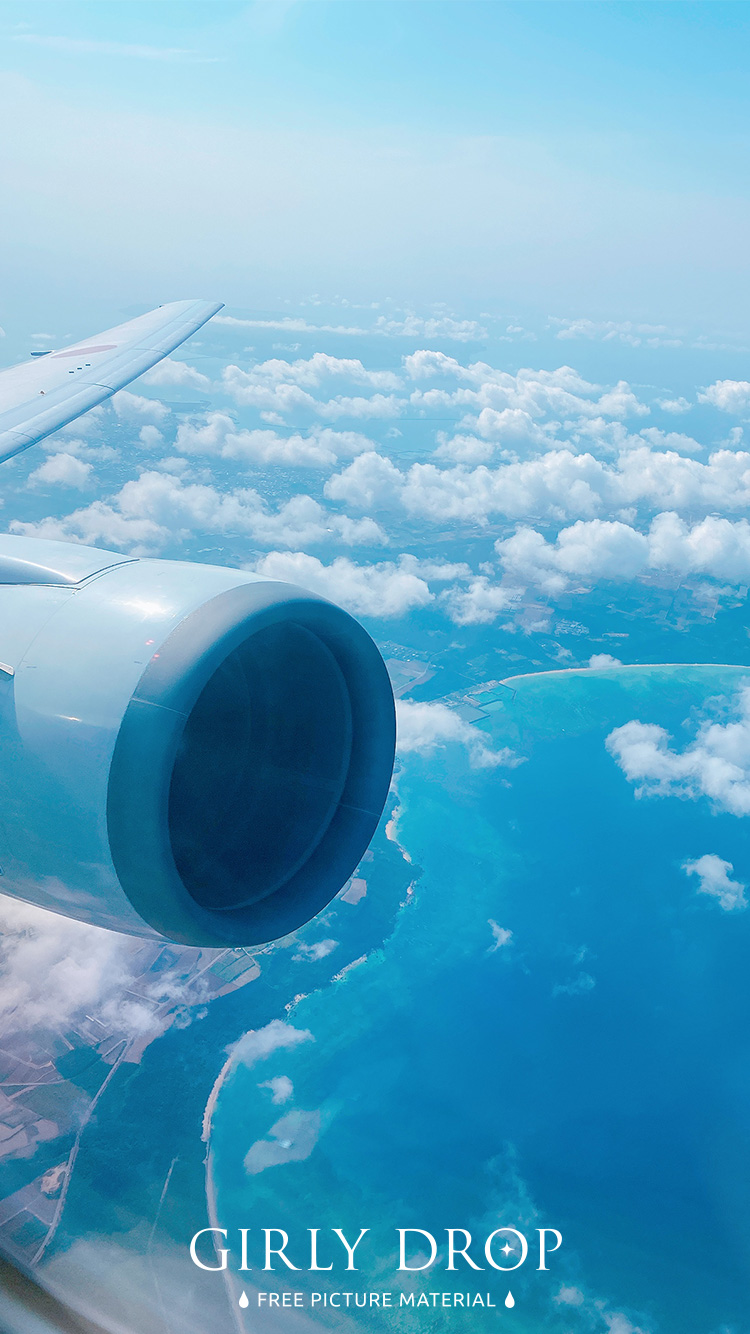 フリー写真画像『【おしゃれなiPhone壁紙】飛行機から見た宮古島のうつくしすぎる上空』[ID:11553]